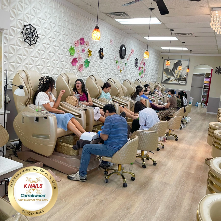 Knails